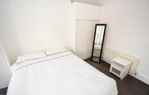 Photo 6- click for photo gallery